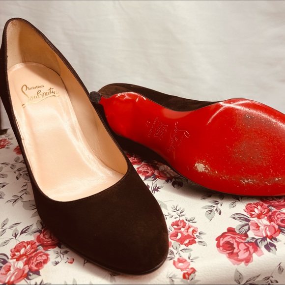 Christian Louboutin Dark Chocolate Brown Suede Heels - Size 37 (Fits a size 7) - Picture 3 of 8